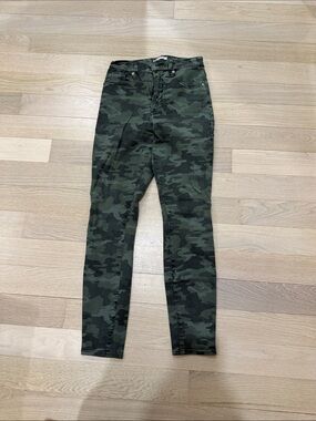 Good American Camo Skinny Jeans - Olive & Dark Green